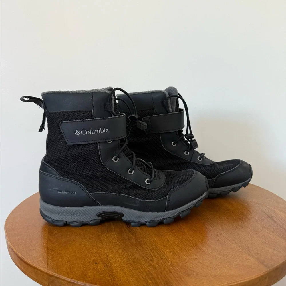 Columbia Youth Hyper-Boreal Omni Heat Waterproof Black Winter Boots, Size 5